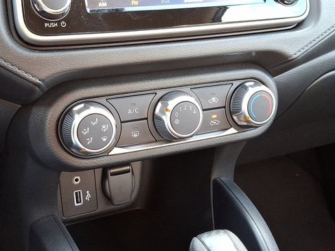 Certified 2024 Nissan Versa S image 18