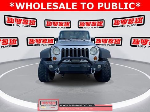 Used 2010 Jeep Wrangler Unlimited Sport image 5