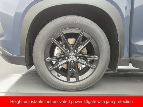 New 2026 Toyota Grand Highlander AWD image 23