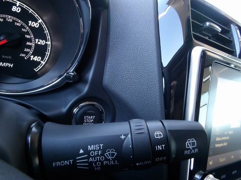 New 2025 Mitsubishi Outlander Sport SE image 32