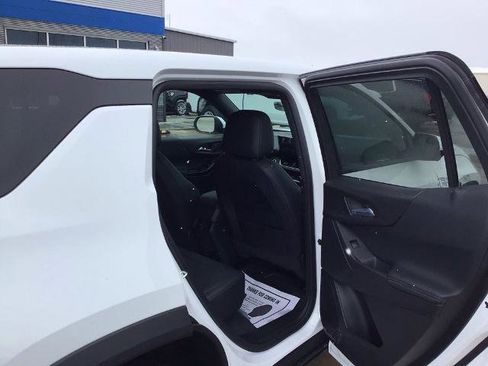 New 2026 Chevrolet Equinox LT AWD/4WD image 15