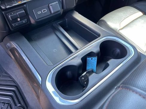 Used 2020 GMC Sierra 1500 AT4 w/ AT4 Premium Package AWD/4WD image 24