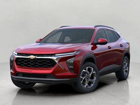 New 2026 Chevrolet Trax LT w/ Driver Confidence Package FWD image 6