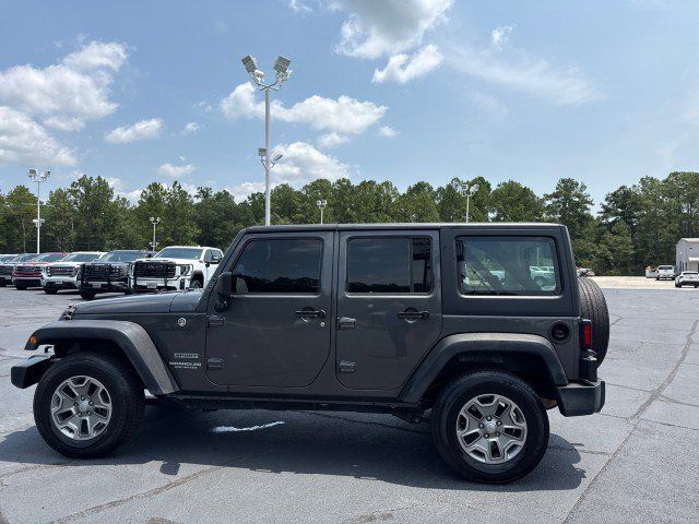 Used 2017 Jeep Wrangler Unlimited Sport w/ Max Tow Package AWD/4WD image 4