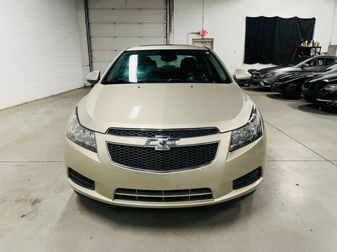 Used 2014 Chevrolet Cruze LT w/ All-Star Edition image 3