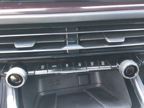 Used 2025 Chevrolet Traverse Z71 w/ Driver Confidence Package image 15