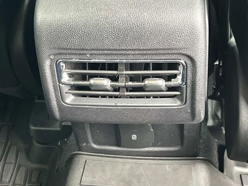 Used 2023 Lincoln Corsair FWD image 15