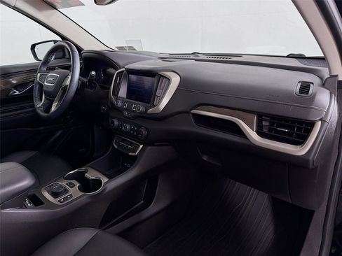 Used 2024 GMC Terrain Denali w/ Black Diamond Edition AWD/4WD image 30