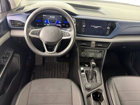 Used 2022 Volkswagen Taos SE image 14