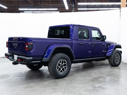 New 2026 Jeep Gladiator Rubicon w/ Steel Power Dome Hood Package AWD/4WD image 6