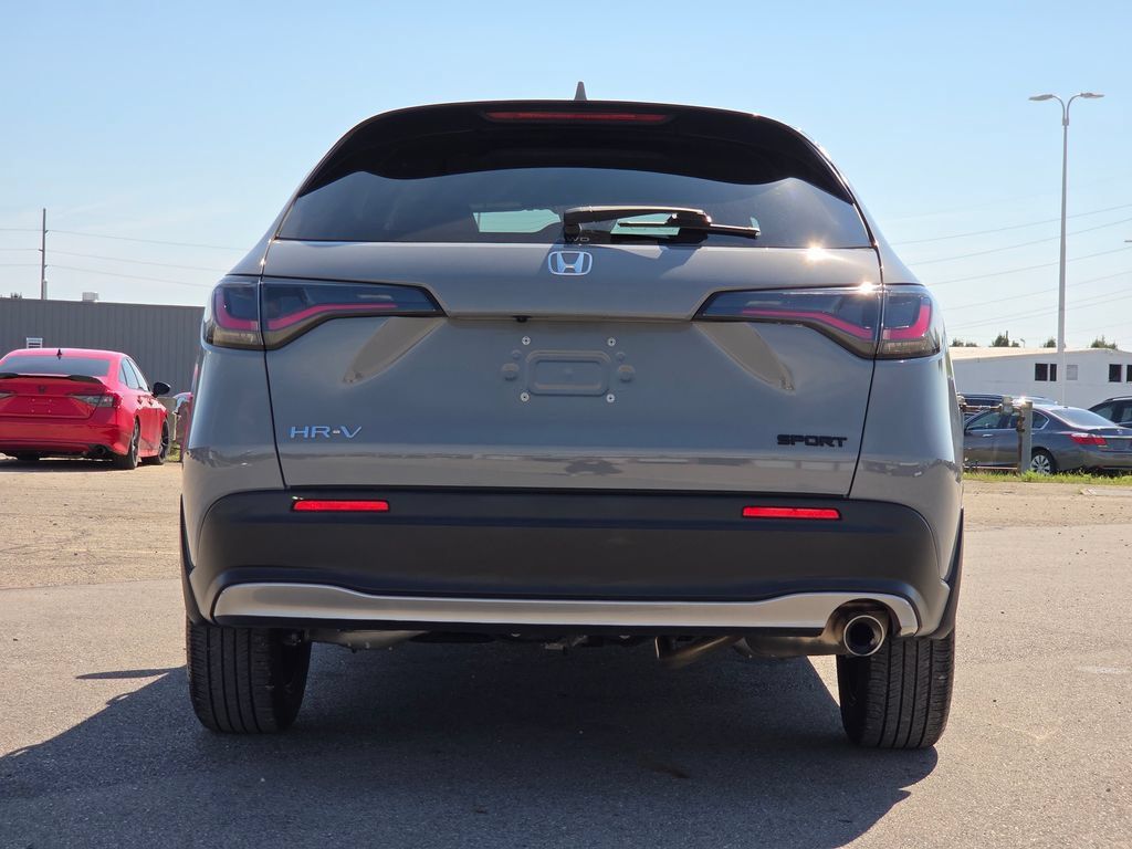 Used 2025 Honda HR-V Sport image 21