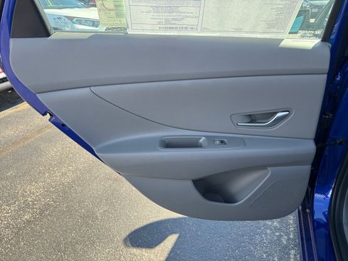 New 2025 Hyundai Elantra Sport image 23