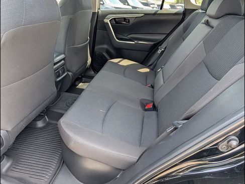 Used 2025 Toyota RAV4 LE AWD/4WD image 11