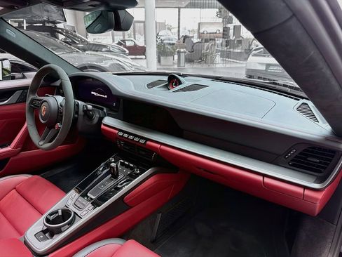 Certified 2025 Porsche 911 Carrera S RWD image 30