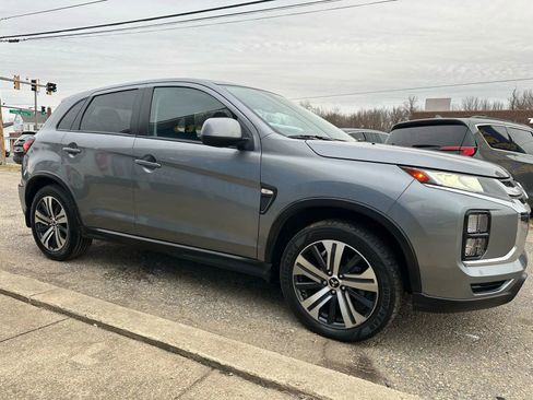 Used 2023 Mitsubishi Outlander Sport S Sport Utility 4D image 8