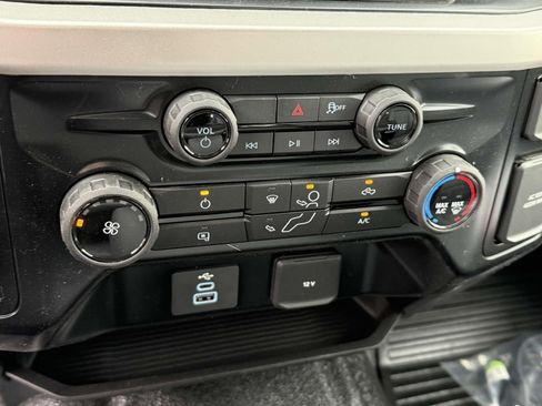 New 2025 Ford F550 4x4 Crew Cab Super Duty image 14