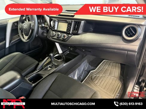 Used 2016 Toyota RAV4 LE image 9