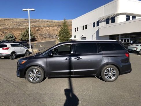 Used 2020 Kia Sedona SX image 12