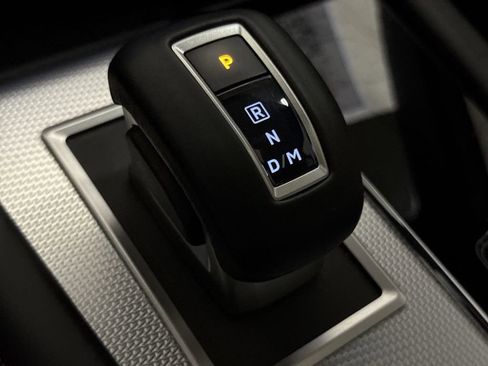 Used 2024 Mitsubishi Outlander SEL AWD/4WD image 18