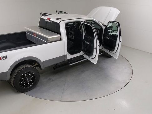 Used 2021 Ford F350 Lariat w/ Lariat Value Package AWD/4WD image 46
