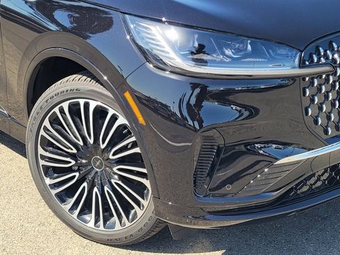 New 2025 Lincoln Aviator Black Label image 6