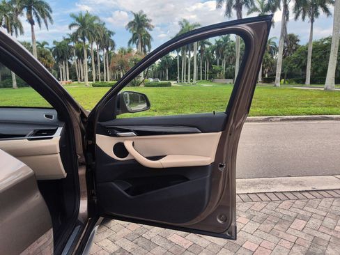 Used 2020 BMW X1 sDrive28i w/ Convenience Package FWD image 40
