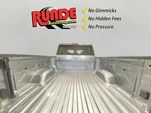 Used 2024 GMC Sierra 2500 SLE w/ SLE Convenience Package image 15