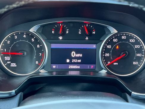 Used 2023 Chevrolet Blazer LT image 31