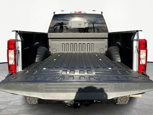Used 2022 Ford F250 Lariat w/ Lariat Value Package image 7
