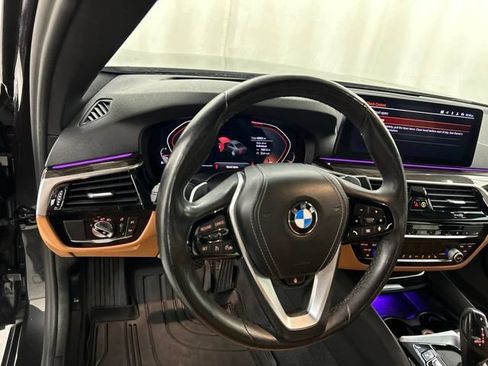 Used 2021 BMW 540i xDrive w/ Premium Package AWD/4WD image 8