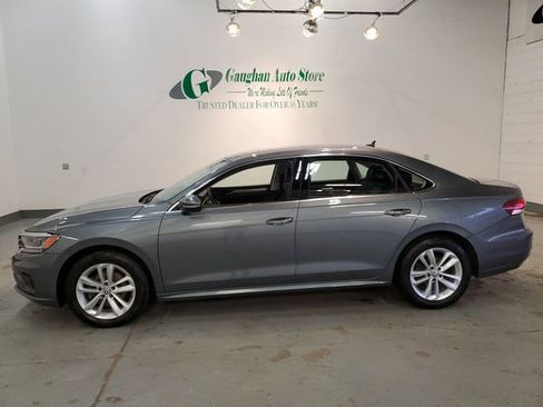 Used 2020 Volkswagen Passat 2.0T SE image 3