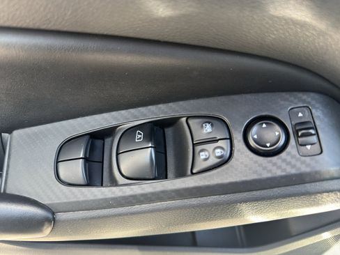 Used 2024 Nissan Altima 2.5 S FWD image 21