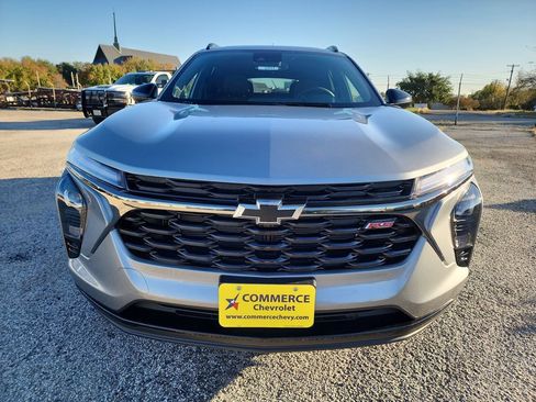 New 2026 Chevrolet Trax RS image 2