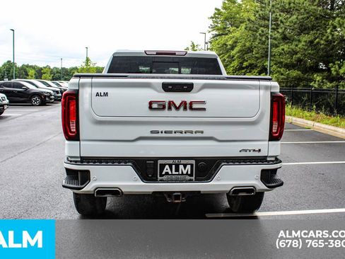 Used 2024 GMC Sierra 1500 AT4 w/ AT4 Preferred Package image 11