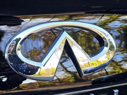 New 2025 INFINITI QX50 Luxe image 14