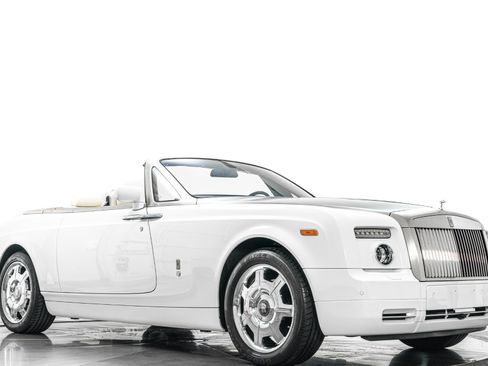 Used 2008 Rolls-Royce Phantom Drophead Coupe RWD image 37