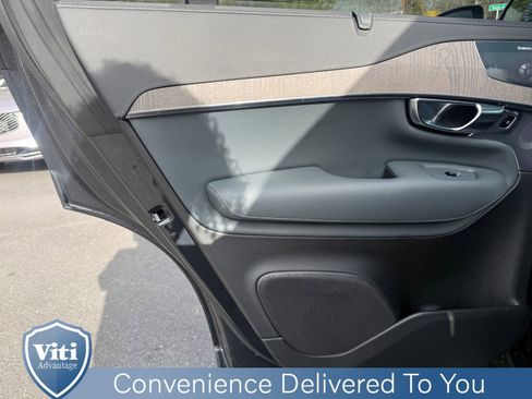 Certified 2022 Volvo XC90 T6 Inscription w/ Lounge Package image 20