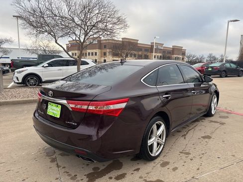 Used 2013 Toyota Avalon Limited image 5