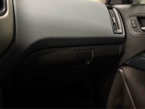 Used 2016 Chevrolet Colorado Z71 AWD/4WD image 21
