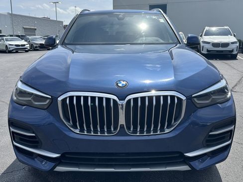 Certified 2022 BMW X5 xDrive40i w/ Premium Package image 3