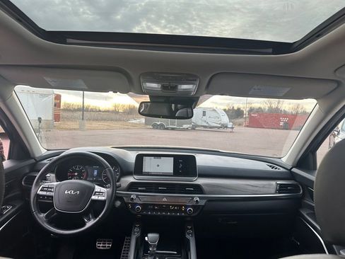 Used 2022 Kia Telluride SX image 27