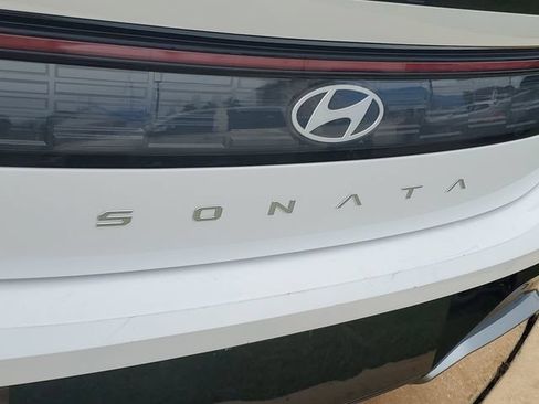 Used 2025 Hyundai Sonata SEL FWD image 33