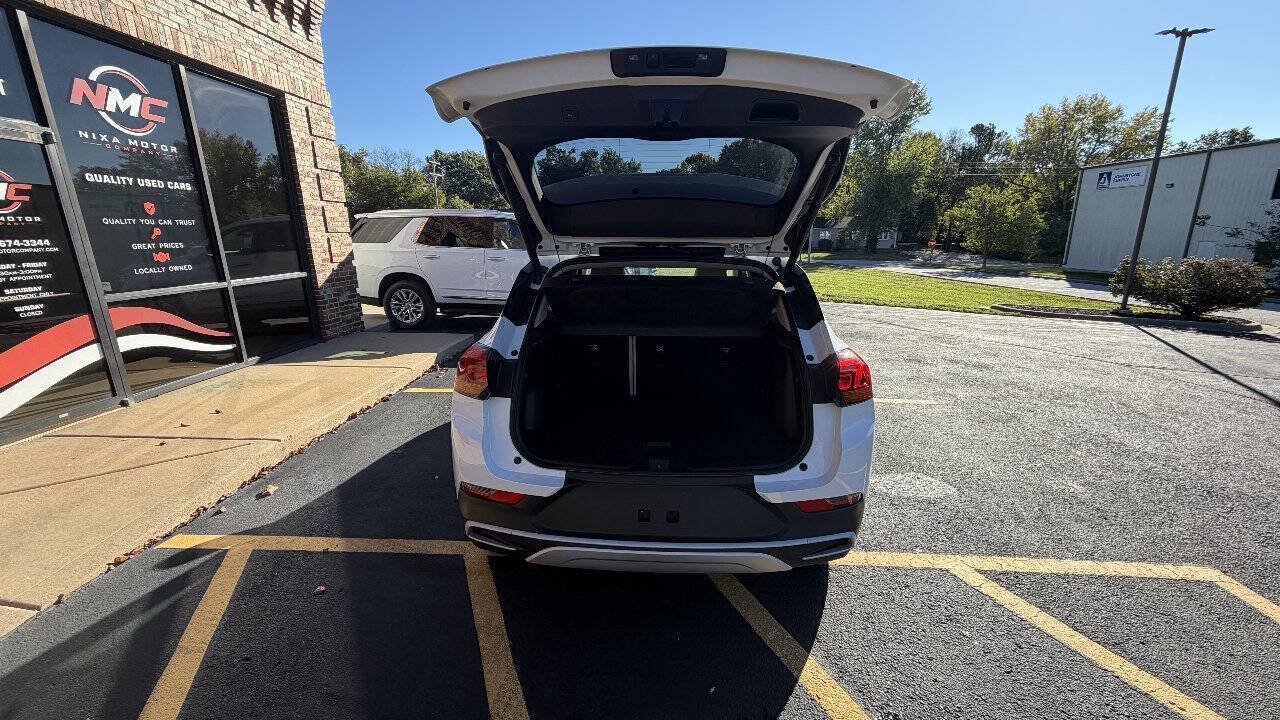 Used 2023 Buick Encore GX Select FWD image 5