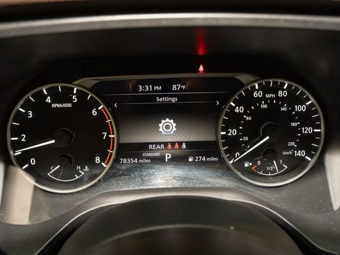 Used 2021 Nissan Rogue SV image 16