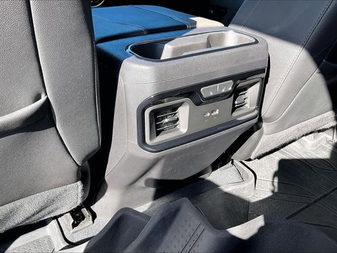 Used 2023 Chevrolet Silverado 1500 ZR2 w/ Technology Package image 32