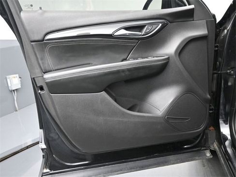 Used 2021 Buick Envision Preferred w/ Sport Touring Package image 12