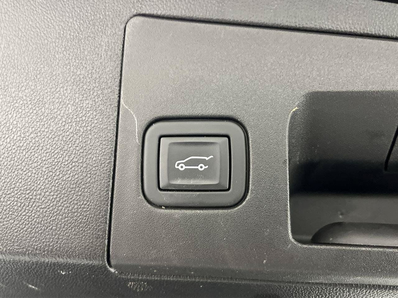 Certified 2023 Cadillac XT5 Luxury AWD/4WD image 31