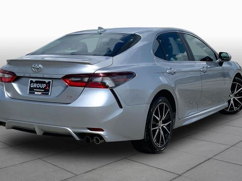 Used 2024 Toyota Camry SE FWD image 13