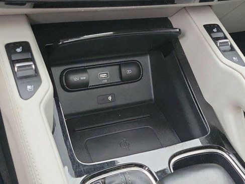 Used 2021 Kia Telluride EX image 32