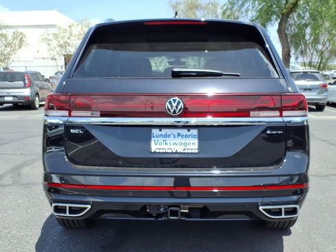 New 2026 Volkswagen Atlas SEL Premium R-Line AWD/4WD image 4